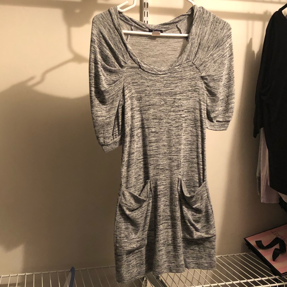 Tunic - Picture 3 of 5